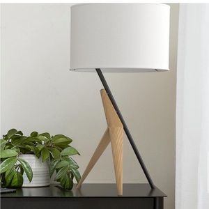 New West Elm Caldas Table Lamp (26”)